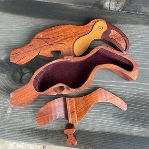 Wooden parrot trinket box